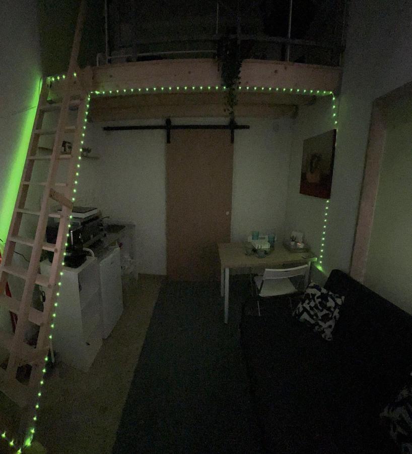 Mini Loft 12 Appartamento Nel Centro Di Bari Eksteriør bilde